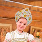 Кокошник "Цветочный", цвет белый