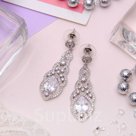 Серьги с кристаллами Элеганс узор цвет белый в серебре