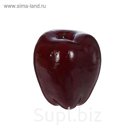 Искусственное красное яблоко