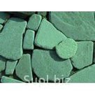 Плитка из природного камня "Златолит" (зелёный). Голтованная, обработка с 6-ти сторон