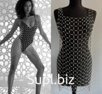 Dress made of pearl beads and rings