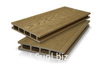 Двухсторонняя, пустотелая  террасная доска DeckLine Classic имеет две рабочих поверхности:

Первая сторона 3D-тиснение”Под дерево”, вторая сторона брашинг “Вел…