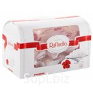 Конфеты Raffaello с цельным миндалем в кокосовой обсыпке 240 гр., картон