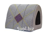 Уютный, практичный дом Туннель закрытого типа для кошек и собак. Выполнен из прочной мебельной ткани серого цвета. Внутренняя часть — голубой спандбонд. Донце …