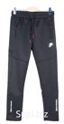 Мужское трико

Ткань: 100% BAUMWOLLE

Размер: S-M-L-XL-XXL

Трико На резинка.

Спортивные, не затрудняют движения и очень хорошо тянуться,  с карманами благода…