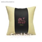 Подушка декоративная из экокожи "Овен"