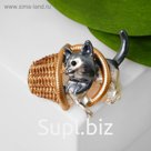 Брошь "Кошка" в лукошке, цветная в золоте