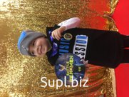 Картина ручной работы на настоящей виниловой пластинке
Диаметр зависит от масштаба композиции 
Работа написана Акрилом 
В комплекте :
• Крепёж 
• Подставка на …