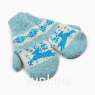 Варежки шерстяные женские «Олень со снежинкой», голубые, размер 20-22
