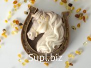 Мыло  Сувенирное янтарное "Лошадь"